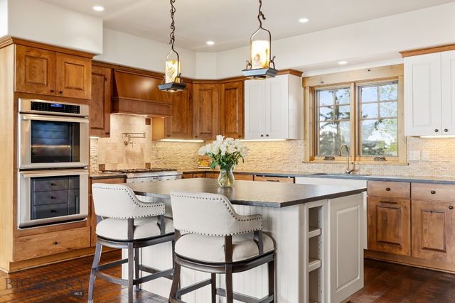 171 Brave Heart Loop, Bozeman, MT 59718