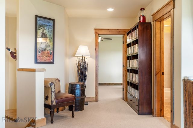 171 Brave Heart Loop, Bozeman, MT 59718