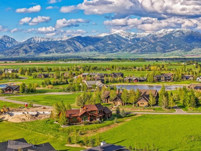 171 Brave Heart Loop, Bozeman, MT 59718