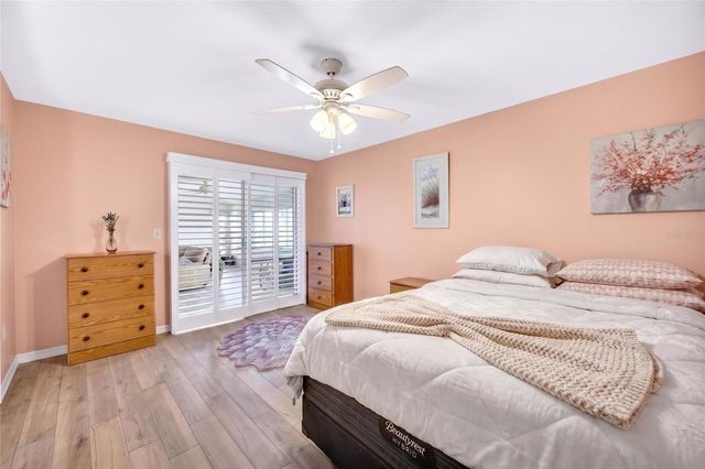 827 OAKMONT AVENUE, Sun City Center, FL 33573