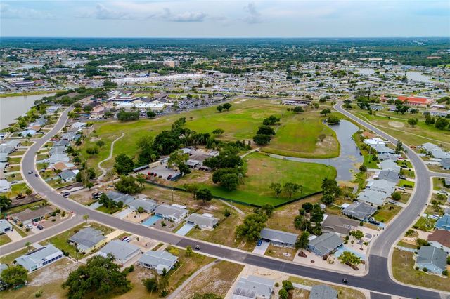 827 OAKMONT AVENUE, Sun City Center, FL 33573