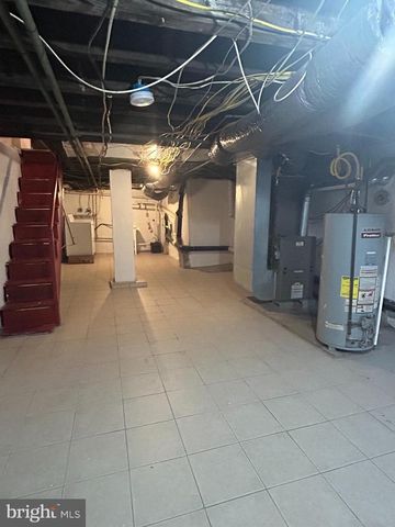 1008 WINTON ST, Philadelphia, PA 19148