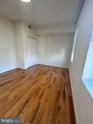 1008 WINTON ST, Philadelphia, PA 19148