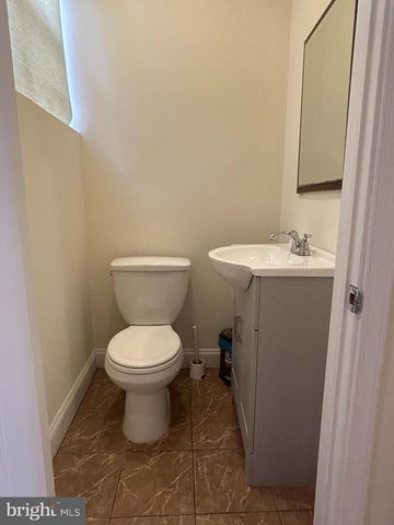 1008 WINTON ST, Philadelphia, PA 19148