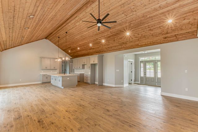 554 Colson Drive, Bronston, KY 42518