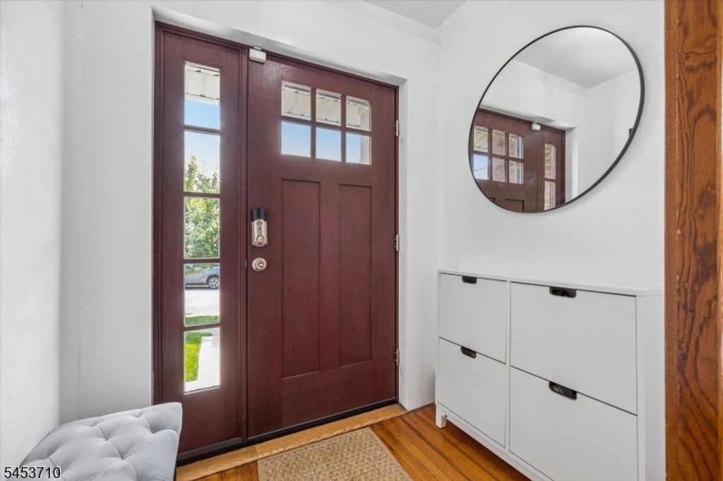 47 Kearney St, Lyndhurst Twp., NJ 07071 — photo 2