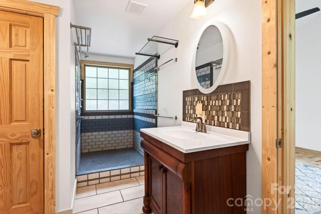 378 Dobson View Drive, Nebo, NC 28761
