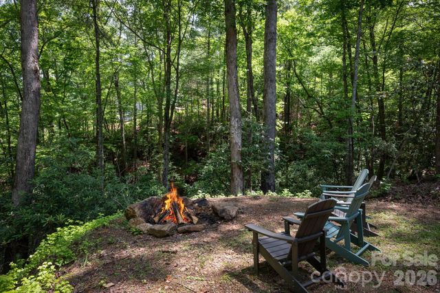 378 Dobson View Drive, Nebo, NC 28761