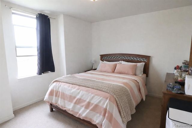 8376 Oak Ridge Drive, Goodrich, MI 48438