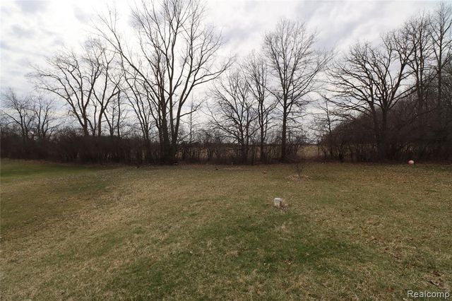 8376 Oak Ridge Drive, Goodrich, MI 48438