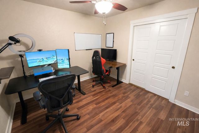 950 N Pine Brook Way, Star, ID 83669