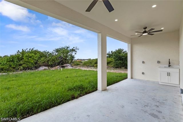 4221 18th ST SW, Lehigh Acres, FL 33976