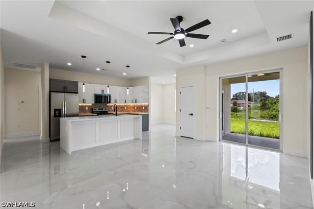 4221 18th ST SW, Lehigh Acres, FL 33976