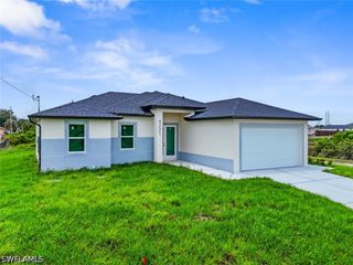 4221 18th ST SW, Lehigh Acres, FL 33976