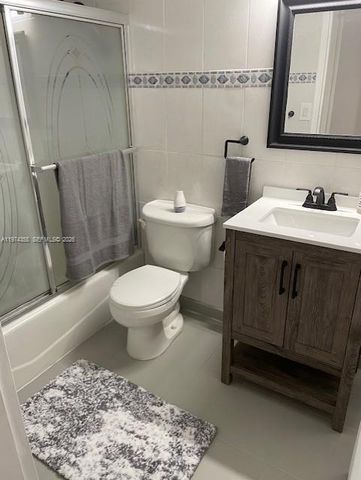 17021 N Bay Rd 108, Sunny Isles Beach, FL 33160