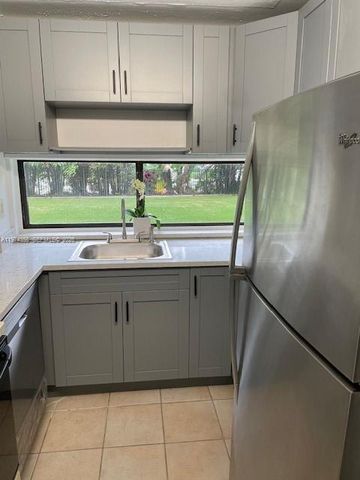 17021 N Bay Rd 108, Sunny Isles Beach, FL 33160