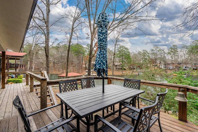 9 Madrid Way, Hot Springs Village, AR 71909