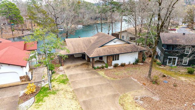 9 Madrid Way, Hot Springs Village, AR 71909