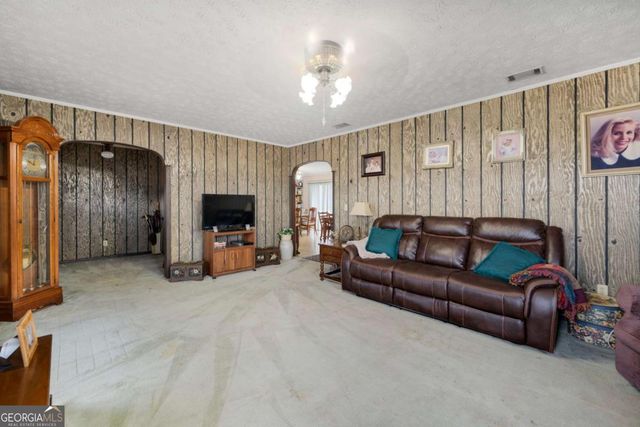 157 Walters Harrell Road, Hazlehurst, GA 31539