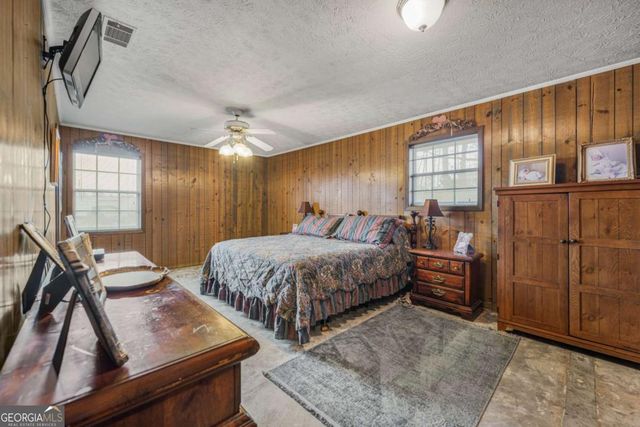 157 Walters Harrell Road, Hazlehurst, GA 31539