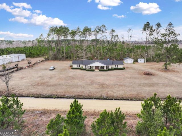 157 Walters Harrell Road, Hazlehurst, GA 31539