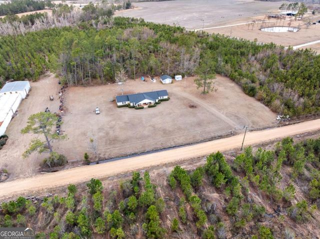 157 Walters Harrell Road, Hazlehurst, GA 31539