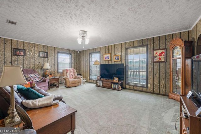 157 Walters Harrell Road, Hazlehurst, GA 31539