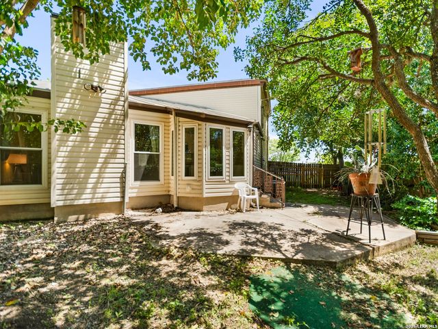 115 BENTWOOD DR, Boerne, TX 78006
