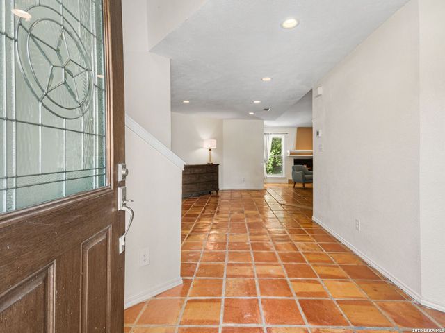115 BENTWOOD DR, Boerne, TX 78006