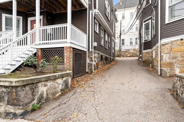 23 Burr Street, Boston, MA 02130