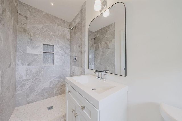 805 Gertrude Place NW, Atlanta, GA 30318