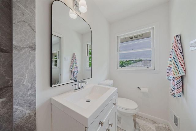 805 Gertrude Place NW, Atlanta, GA 30318