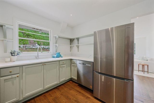 805 Gertrude Place NW, Atlanta, GA 30318