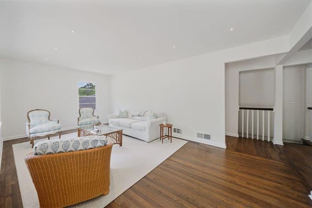 805 Gertrude Place NW, Atlanta, GA 30318