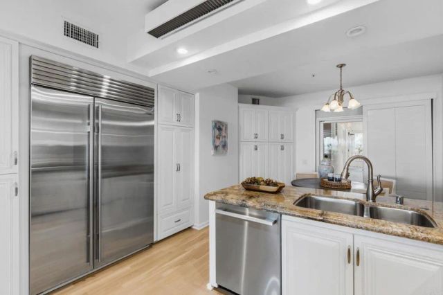 1101 1st Street 312, Coronado, CA 92118