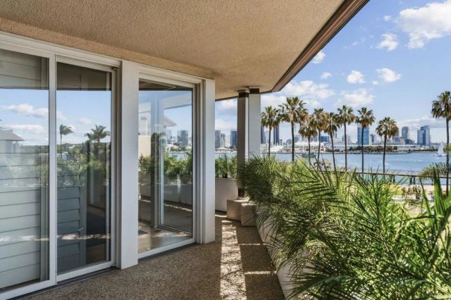 1101 1st Street 312, Coronado, CA 92118