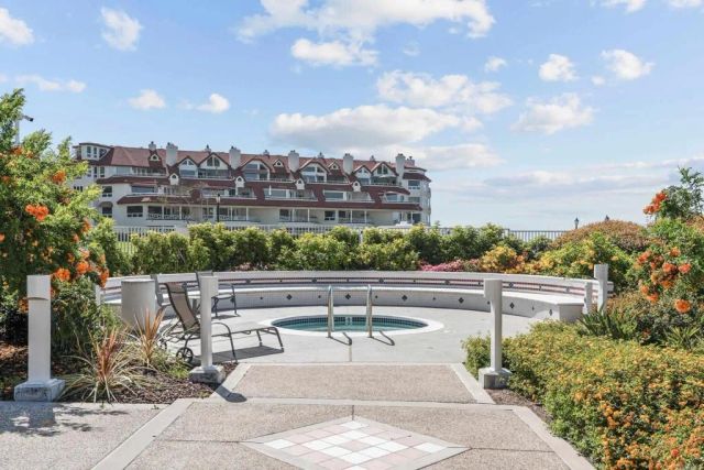 1101 1st Street 312, Coronado, CA 92118
