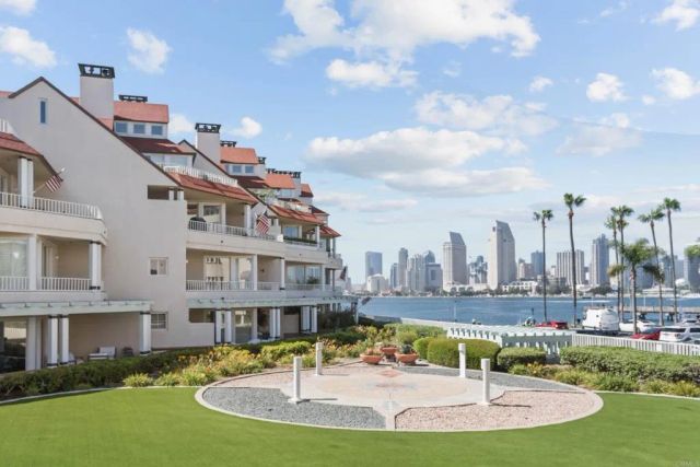 1101 1st Street 312, Coronado, CA 92118