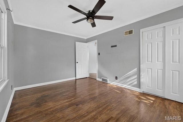 7017 Foxcroft Drive, St Louis, MO 63123