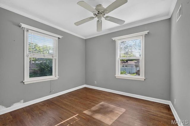 7017 Foxcroft Drive, St Louis, MO 63123