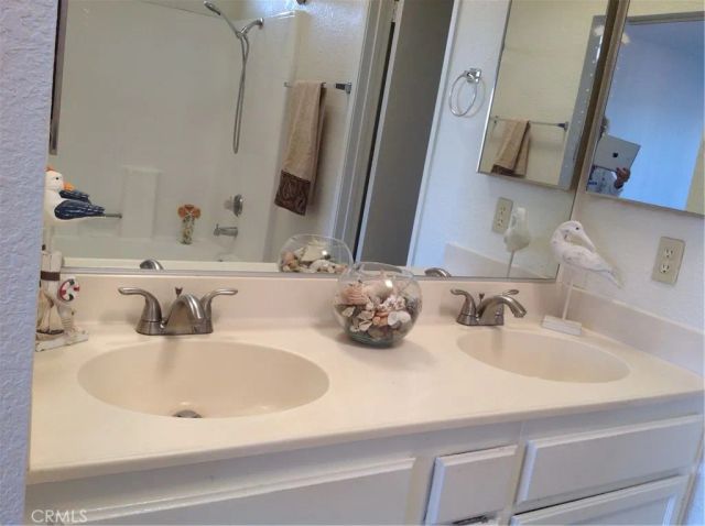 15710 Lake Ridge Road, Lake Elsinore, CA 92530