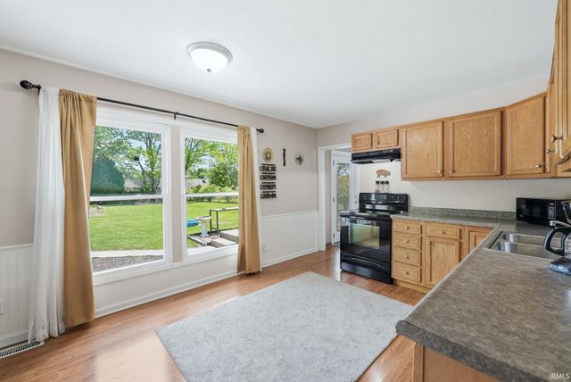 6404 Revere Place, Fort Wayne, IN 46835