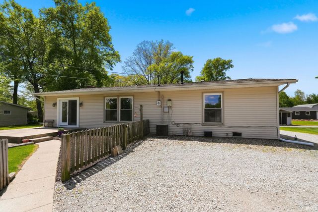 6404 Revere Place, Fort Wayne, IN 46835