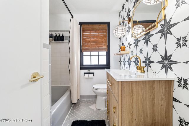 5208 Alpine Way, Louisville, KY 40214