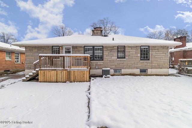 5208 Alpine Way, Louisville, KY 40214