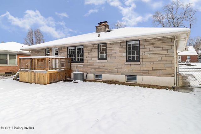 5208 Alpine Way, Louisville, KY 40214