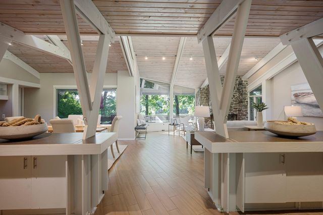 1875 Troy Lane N, Plymouth, MN 55447