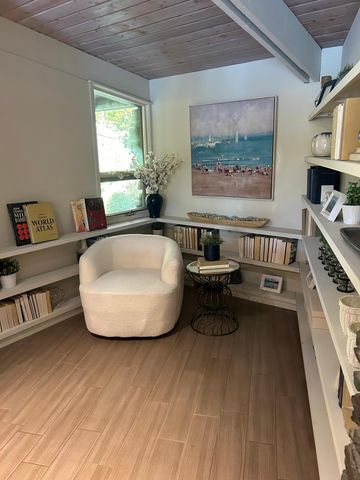 1875 Troy Lane N, Plymouth, MN 55447