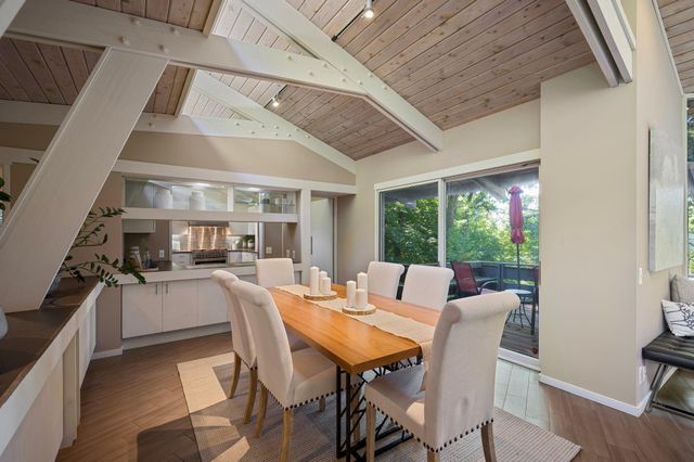 1875 Troy Lane N, Plymouth, MN 55447