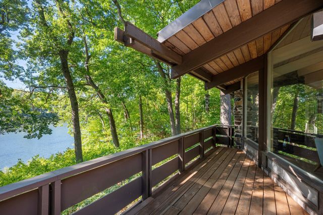 1875 Troy Lane N, Plymouth, MN 55447